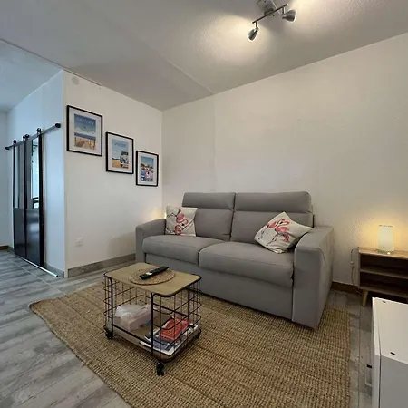 - Gn340-092 Apartment Gruissan